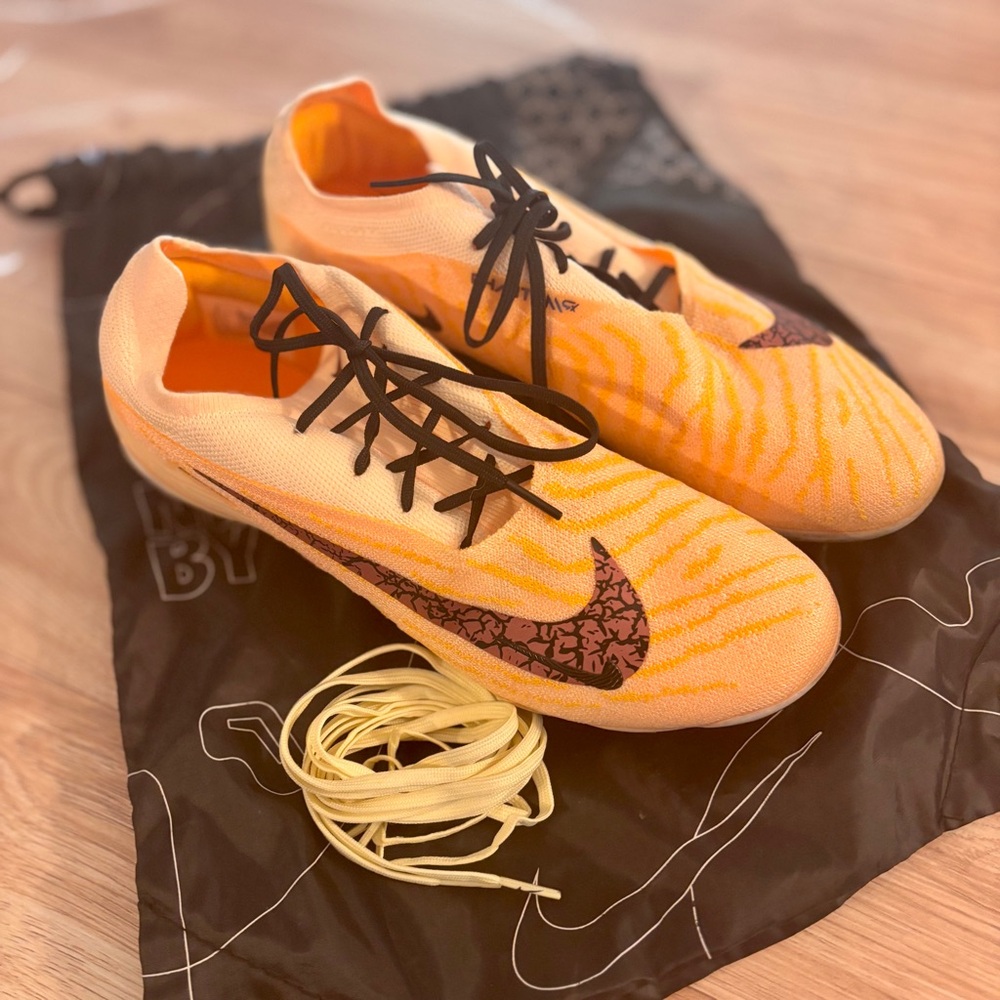 Nike Gripknit Phantom GT Elite Blaze - Soccer Cleat $125 Men’s 8